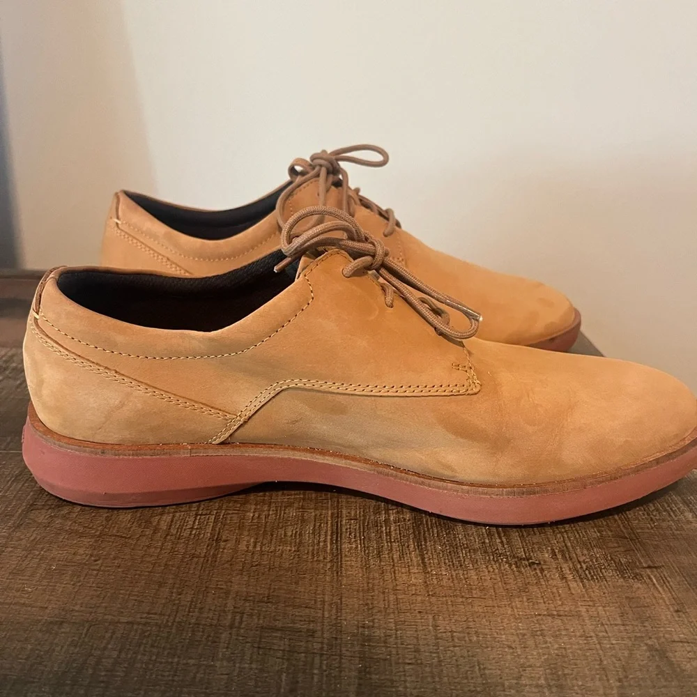 Clarks Active Air Men’s Tan Suede Lace-Up Casual Derby‎ Shoes Size 10